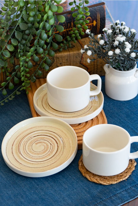Hermia Jüpiter 4 Juego de tazas de té y platillos Multicolor Hermia Jüpiter 4 Juego de tazas de té y platillos Multicolor